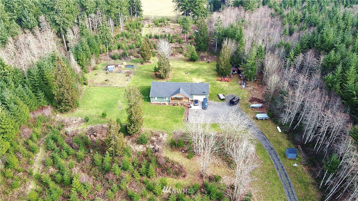 22004 Lee Road Southwest Centralia, WA 98531 - Photo 24 of 26 a view of yard with green space