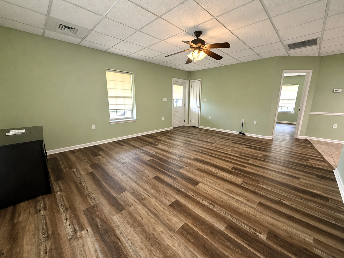 2123 North Avenue Metropolis, IL 62960 - Photo 18 of 49 a view of an empty room with a window