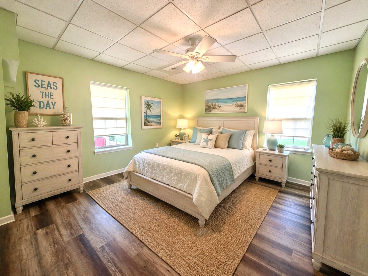 2123 North Avenue Metropolis, IL 62960 - Photo 26 of 49 a bedroom with a bed and wooden floor
