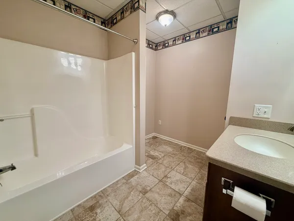 $224,900 | 2123 North Avenue, Metropolis, IL 62960
