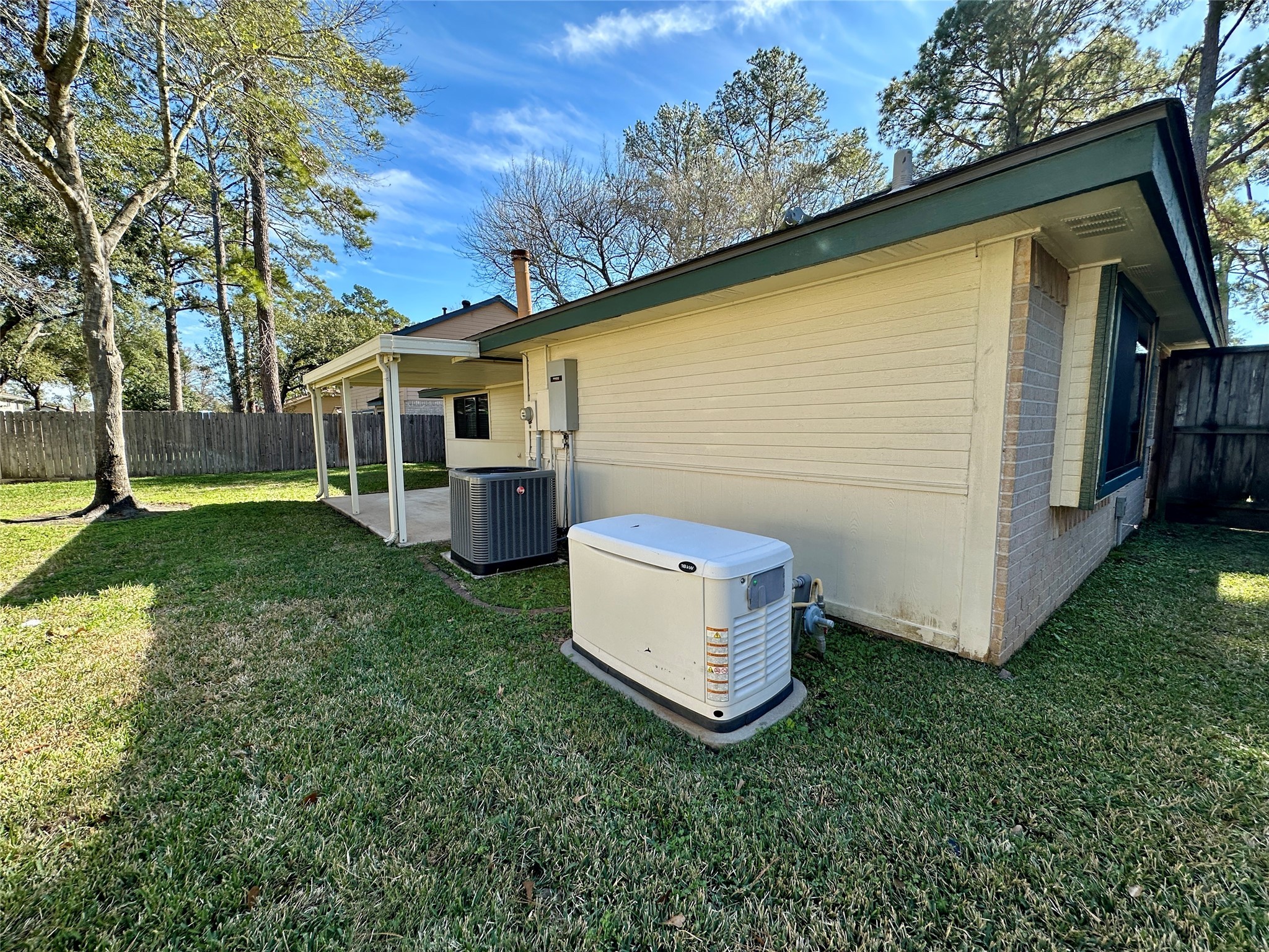 13402 Nevermore Drive Cypress, TX 77429 - Photo 31 of 33 a view of a backyard with a tub