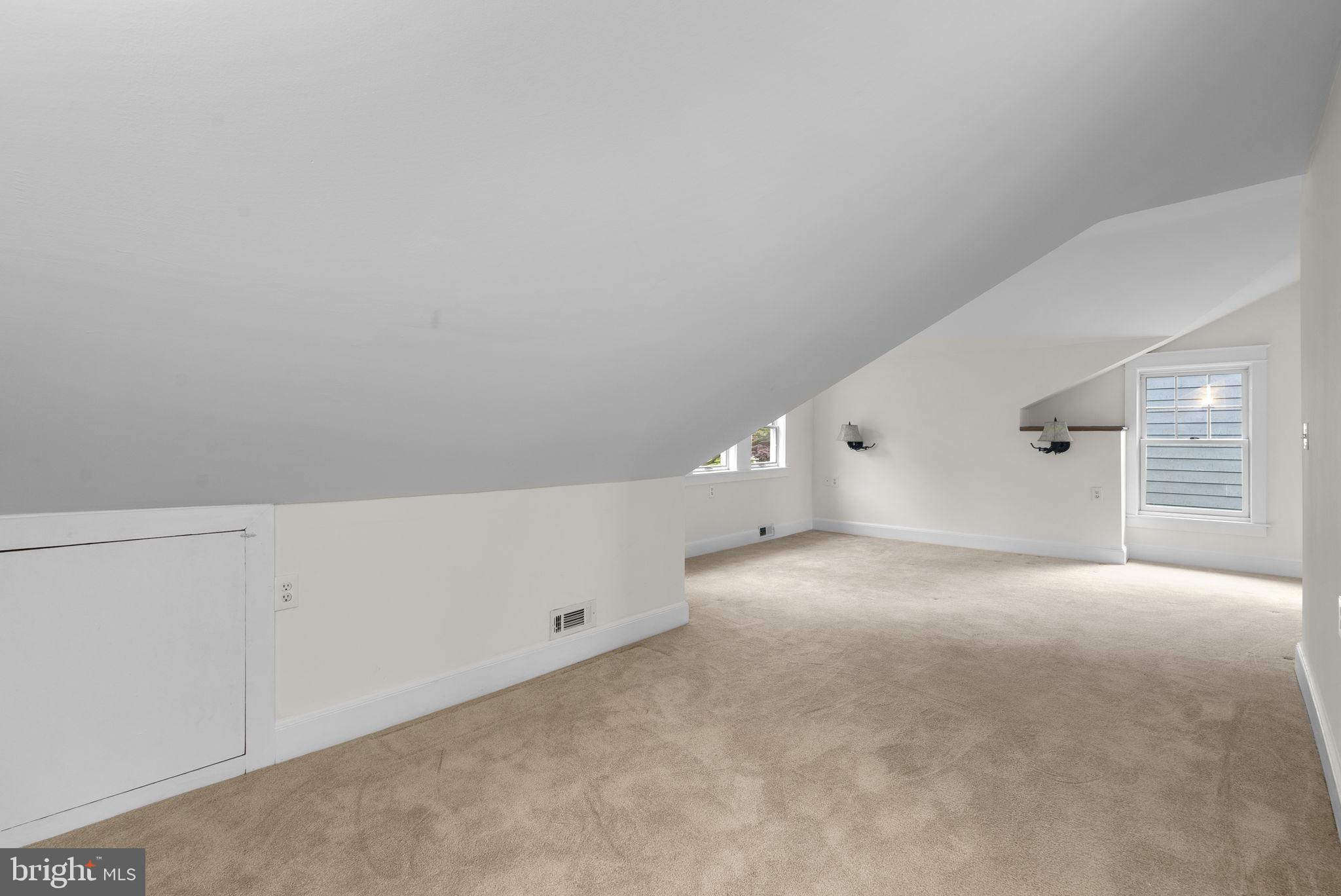 9120 Glenridge Road Silver Spring, MD 20910 - Photo 29 of 59 Primary Bedroom