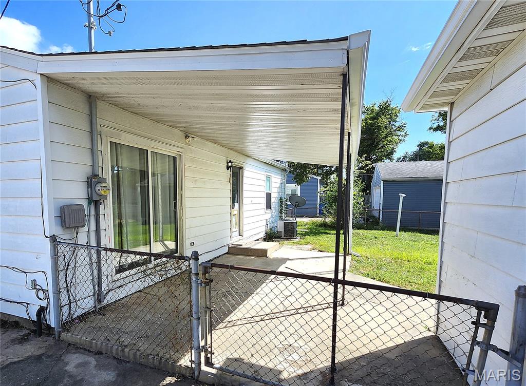 2817 Maryville Road Granite City, IL 62040 - Photo 5 of 42 Gallery Image 5