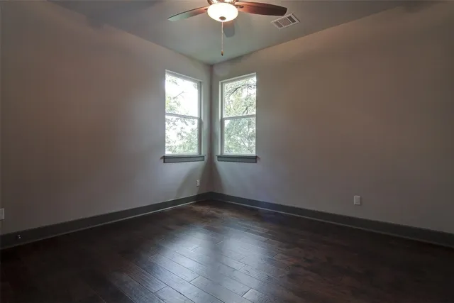 $7,900 | 923 East 37th Street, Austin, TX 78705