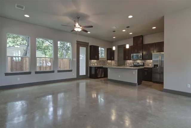 $7,900 | 923 East 37th Street, Austin, TX 78705