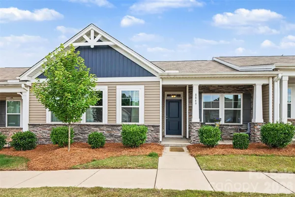 $330,000 | 8849 Brakeman Drive, Waxhaw, NC 28173