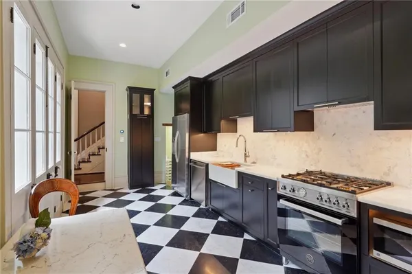 $7,000 | 839 Dumaine Street, New Orleans, LA 70116