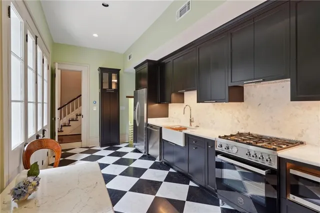 $7,000 | 839 Dumaine Street, New Orleans, LA 70116