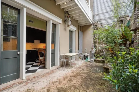 $7,000 | 839 Dumaine Street, New Orleans, LA 70116