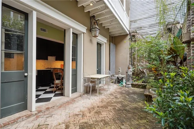 $7,000 | 839 Dumaine Street, New Orleans, LA 70116