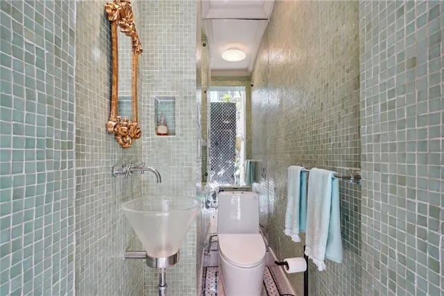 $7,000 | 839 Dumaine Street, New Orleans, LA 70116