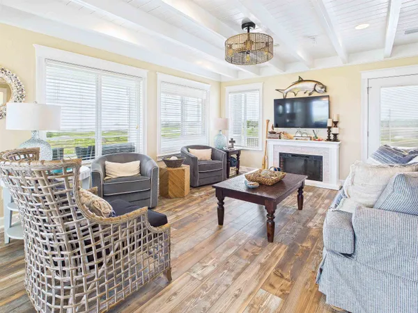 $475,000 | 1640 Ezell Beach Road, Perry, FL 32348