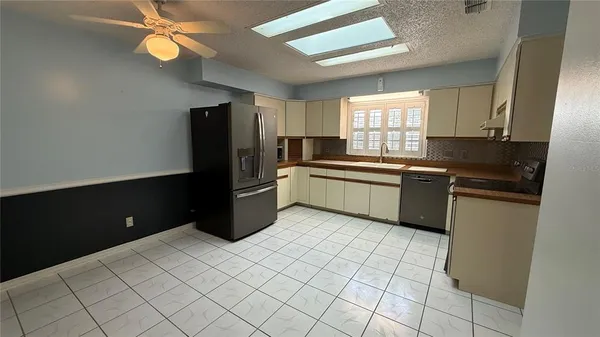 $1,850 | 3876 Northeast 27th Court, Ocala, FL 34479
