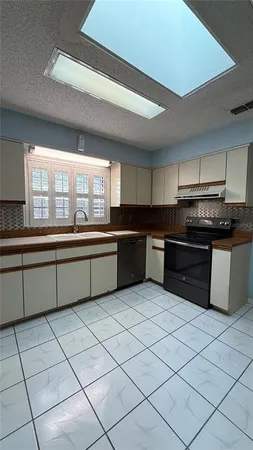 $1,850 | 3876 Northeast 27th Court, Ocala, FL 34479