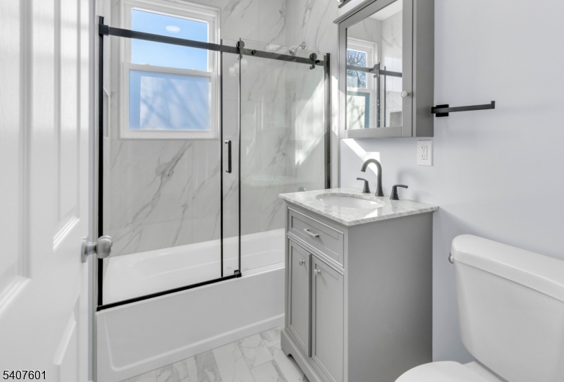 918 Pennington Street, Unit 2 Elizabeth, NJ 07202 - Photo 9 of 14