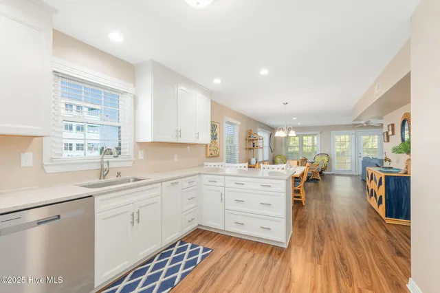 $170,000 | 300 Ocean Blvd Extension, Unit B, Atlantic Beach, NC 28512