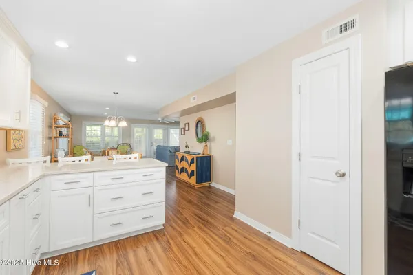 $170,000 | 300 Ocean Blvd Extension, Unit B, Atlantic Beach, NC 28512