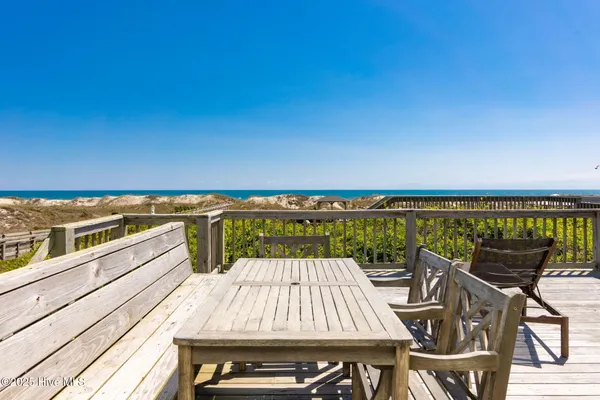 $170,000 | 300 Ocean Blvd Extension, Unit B, Atlantic Beach, NC 28512