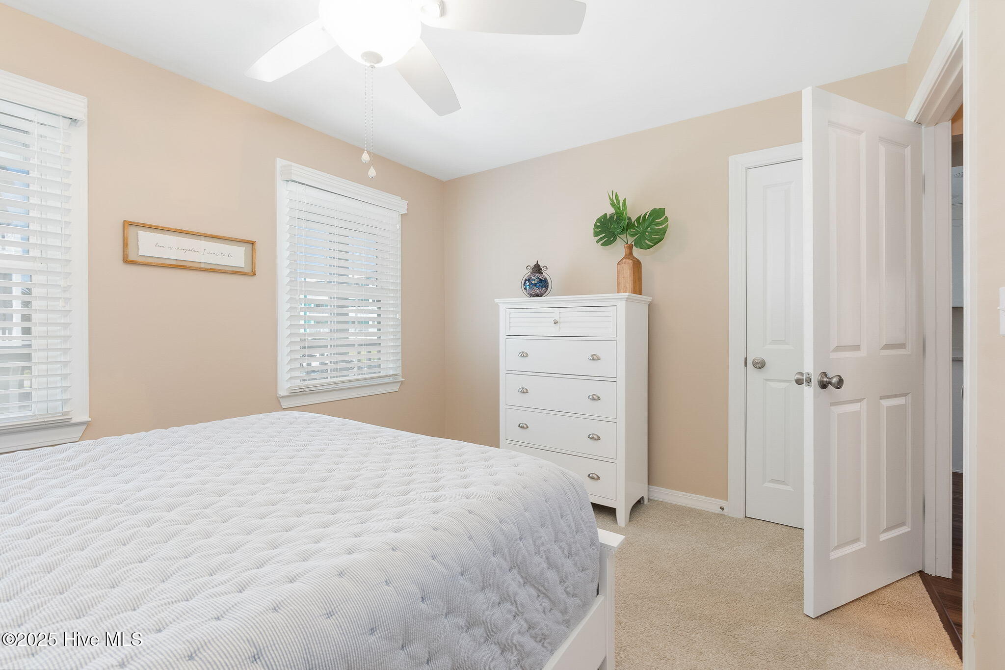 300 Ocean Blvd Extension, Unit B Atlantic Beach, NC 28512 - Photo 31 of 43 31-web-or-mls-chadwick-visuals-300-ocean