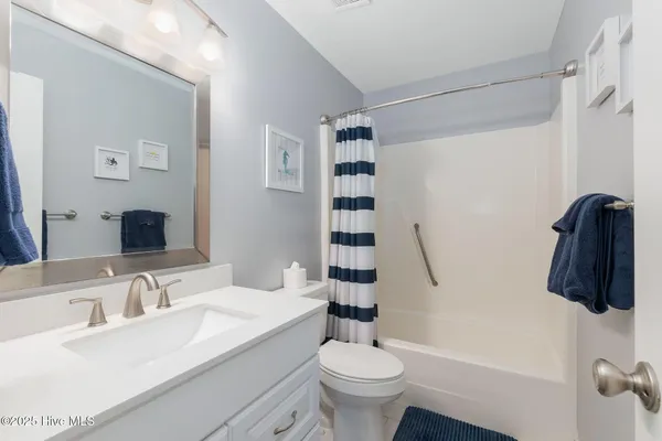 $170,000 | 300 Ocean Blvd Extension, Unit B, Atlantic Beach, NC 28512