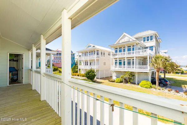 $170,000 | 300 Ocean Blvd Extension, Unit B, Atlantic Beach, NC 28512