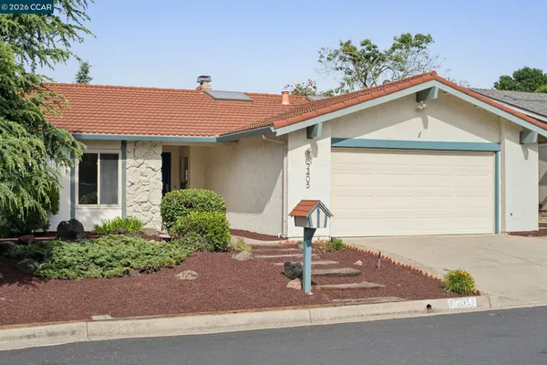 $799,000 | 2405 Griffanti Court, Martinez, CA 94553