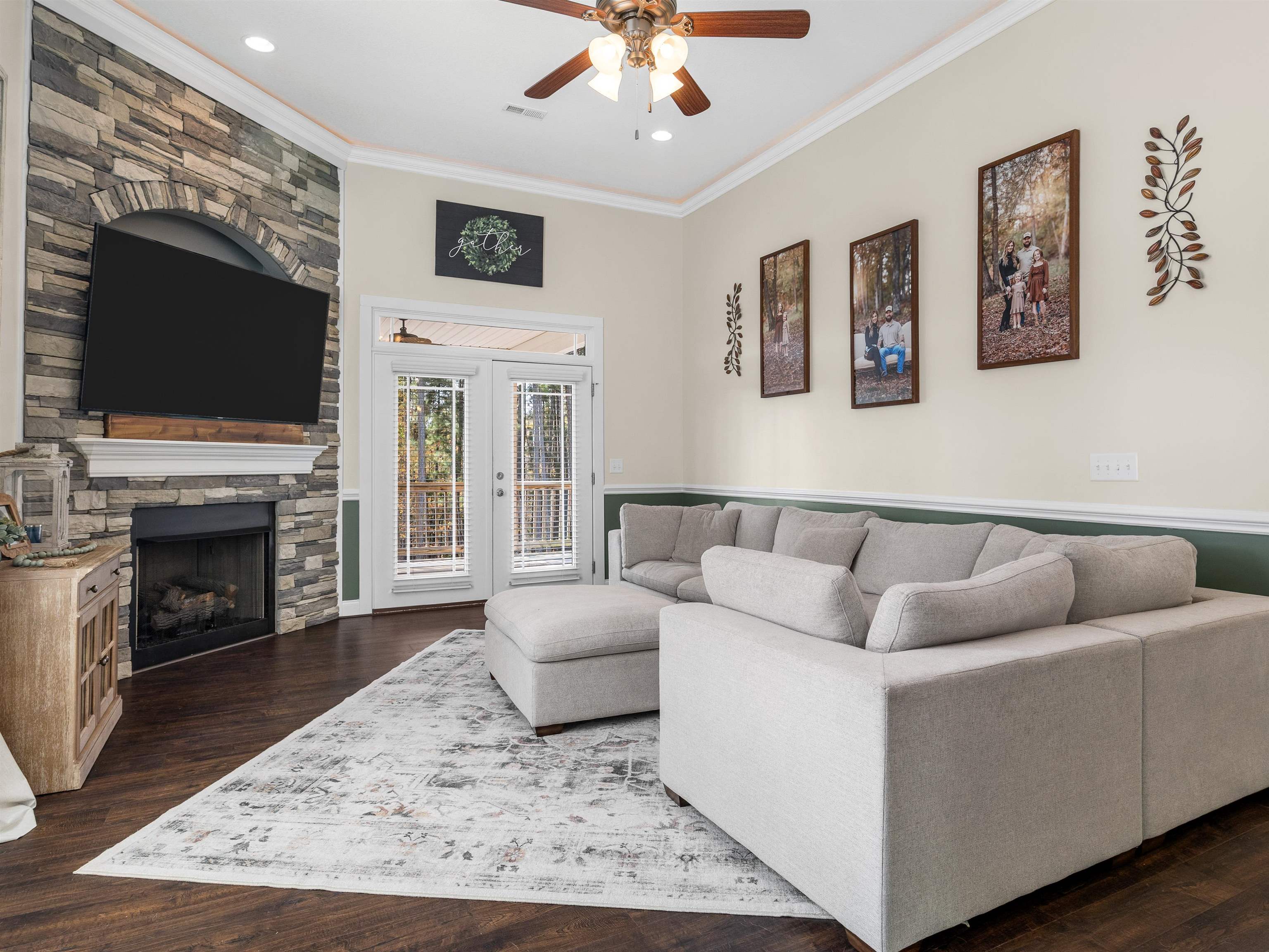 580 Canewood Lane Campobello, SC 29322 - Photo 6 of 48