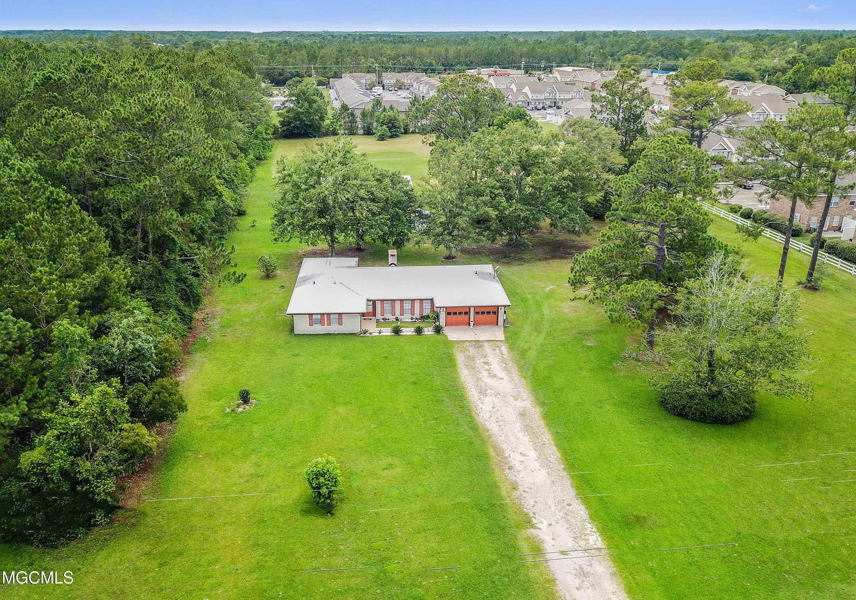 13063 Williams Road Gulfport, MS 39503 - Photo 25 of 33 025 (2)