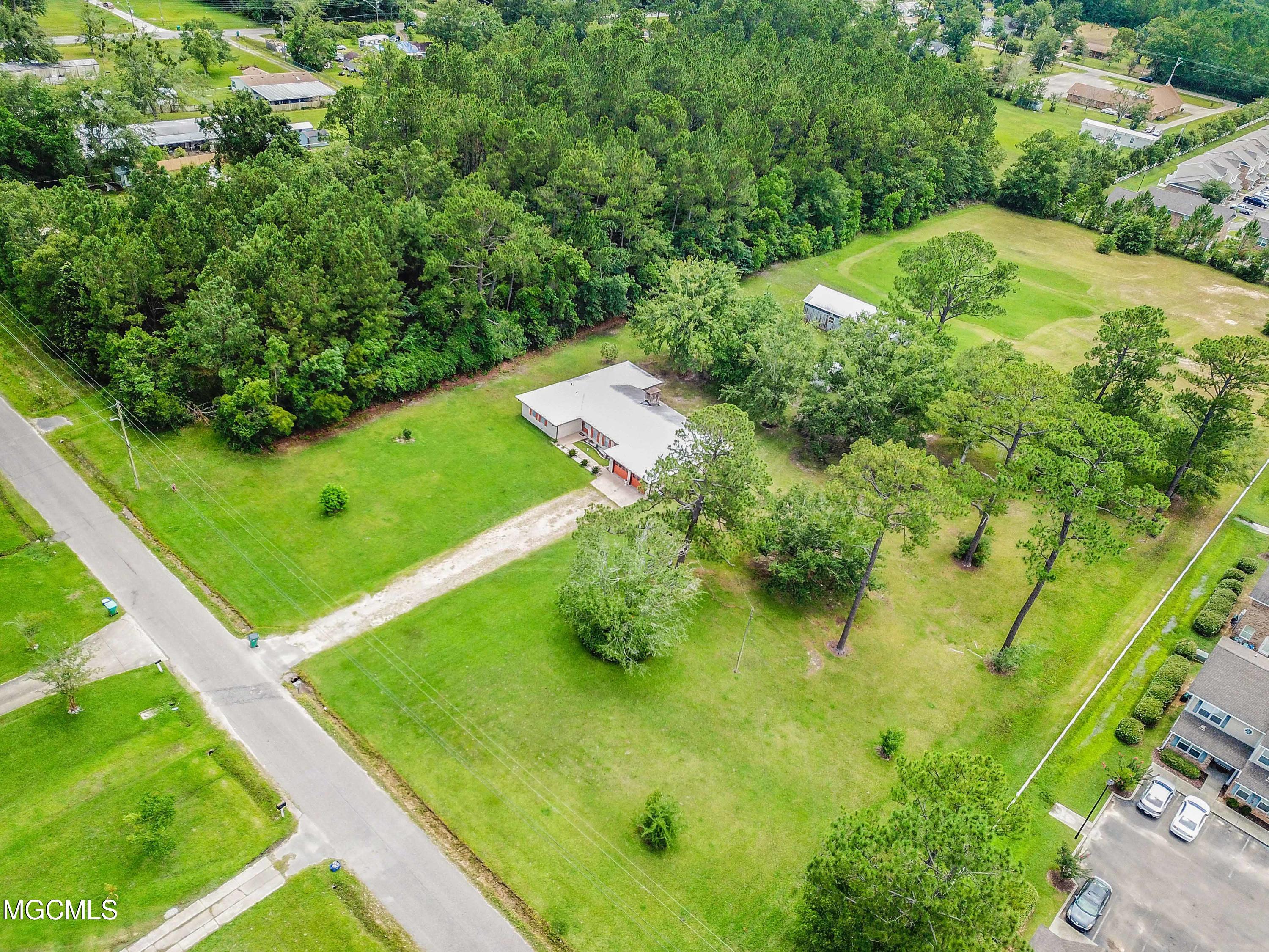 13063 Williams Road Gulfport, MS 39503 - Photo 33 of 33 033