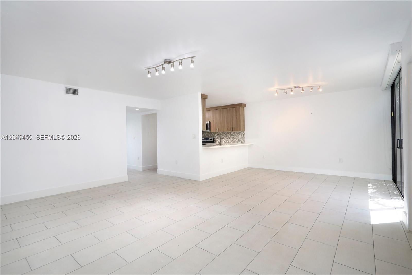 8124 Southwest 87th Terrace Miami, FL 33143 - Photo 12 of 44