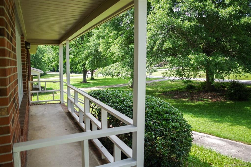 2504 State Rd S-29-743 Lancaster, SC 29720 - Photo 4 of 28 Gallery Image 4