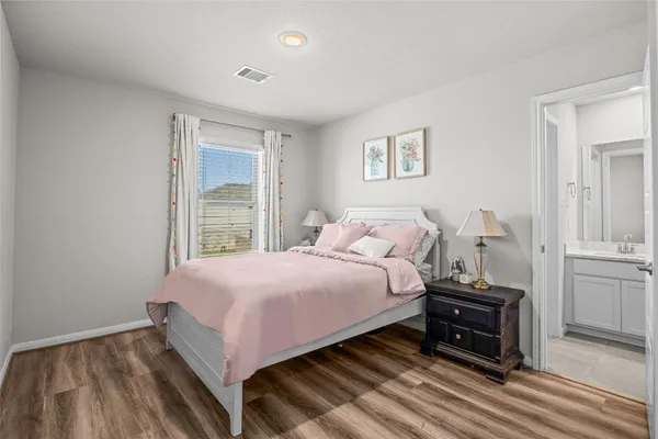 $3,200 | 15910 Jordan Mdw Way, Cypress, TX 77433