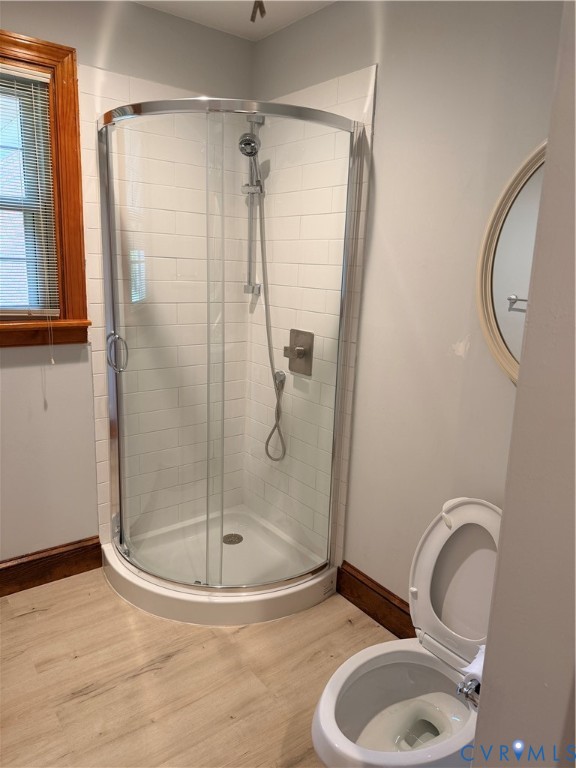 5970 Springfield Road Glen Allen, VA 23060 - Photo 16 of 17 a bathroom with a sink and mirror
