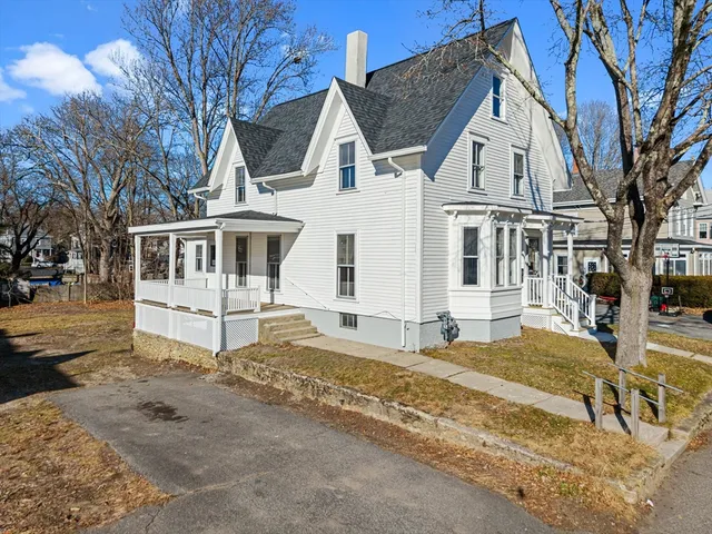$699,900 | 28 School Street, Middleboro, MA 02346