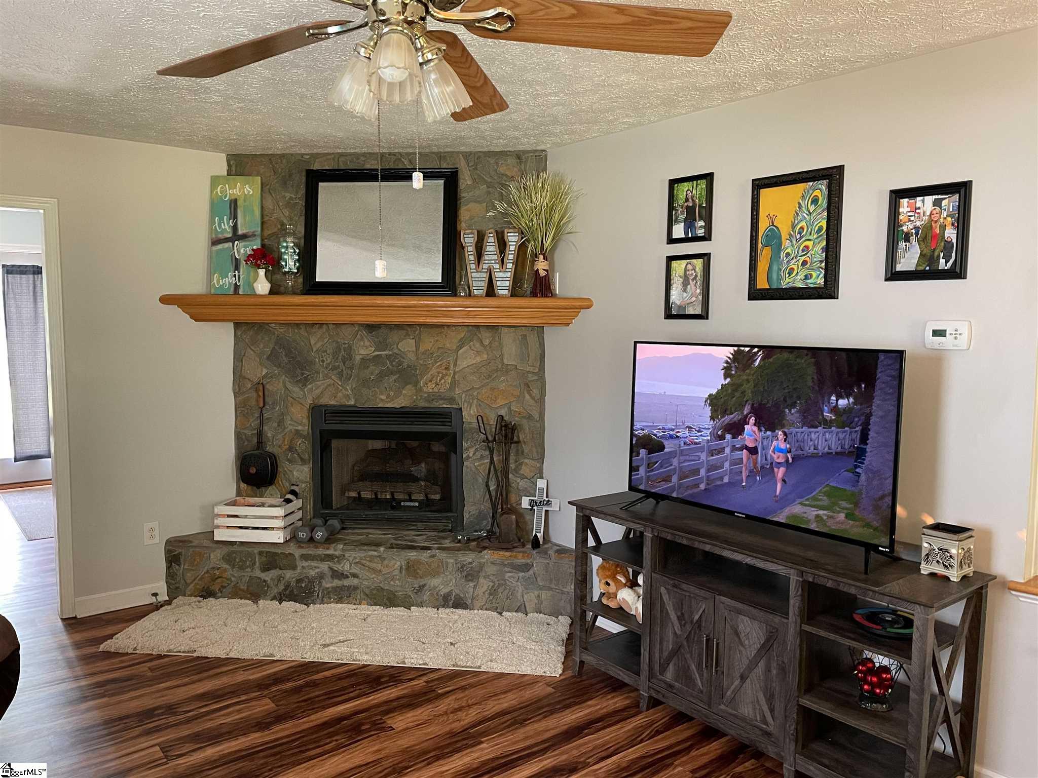 103 Haven Rest Easley, SC 29642 - Photo 3 of 20 Gallery Image 3