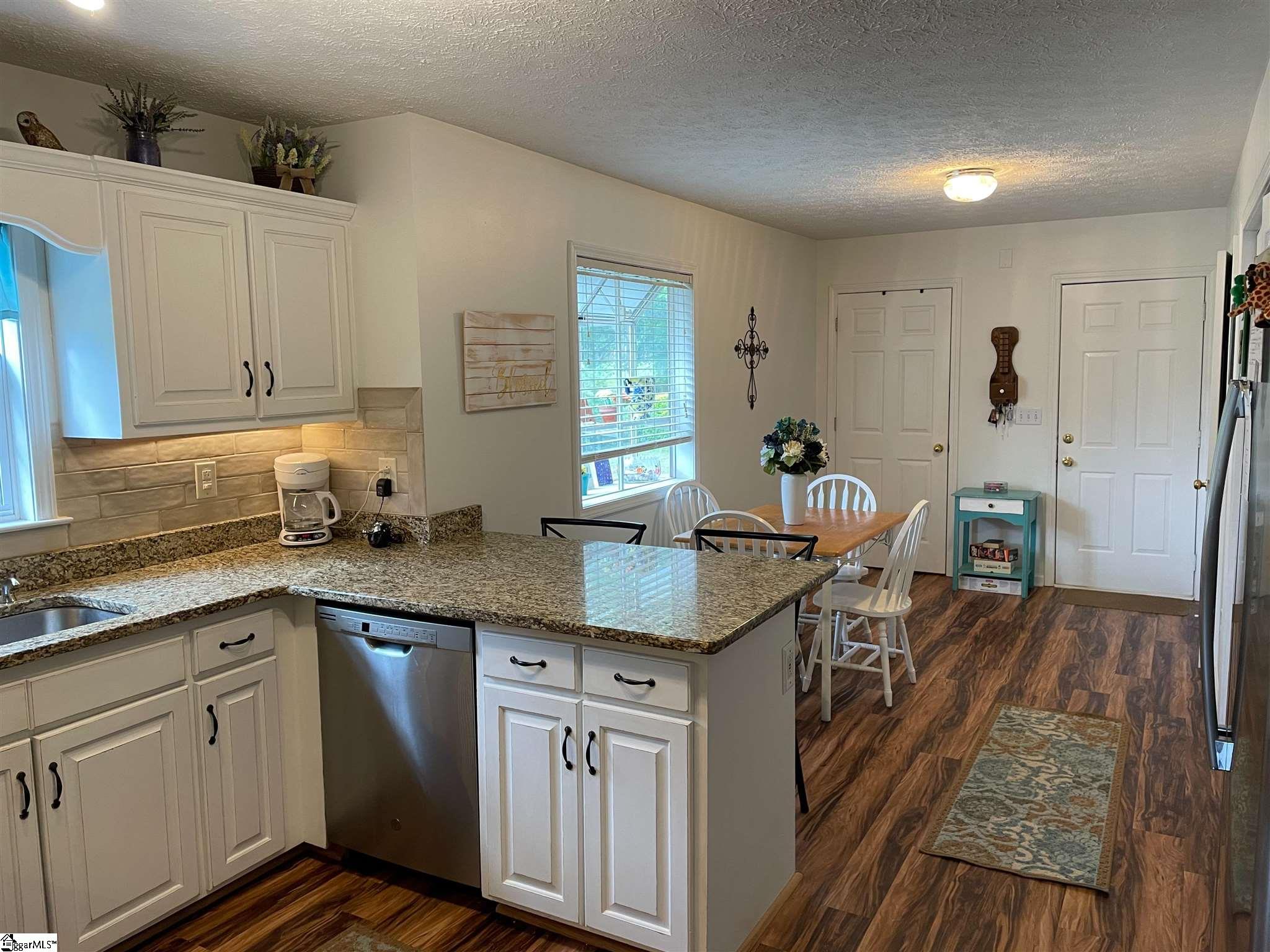 103 Haven Rest Easley, SC 29642 - Photo 9 of 20 Gallery Image 9