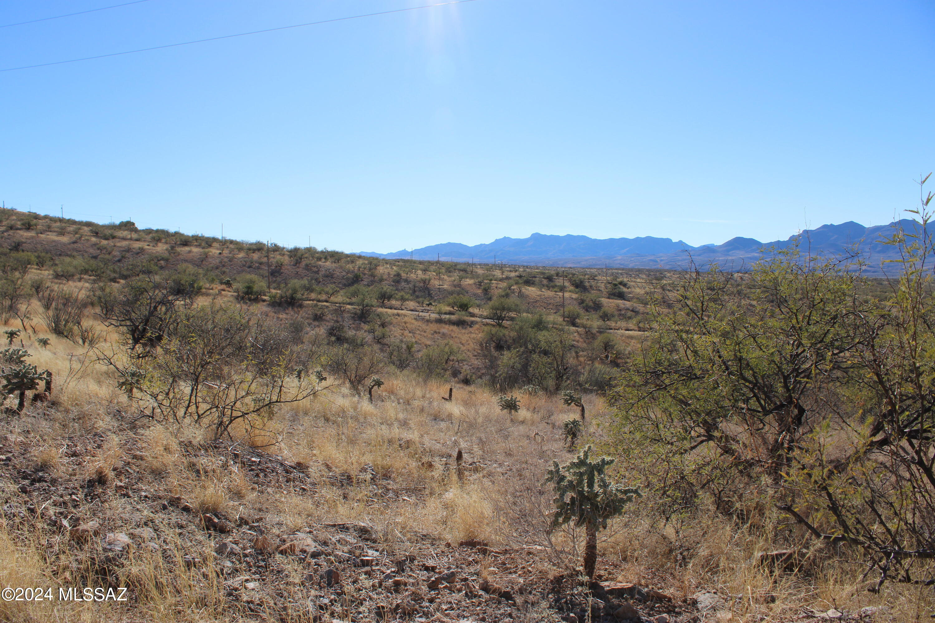1827 Círculo Tortuga, Unit 27 Rio Rico, AZ 85648 - Photo 5 of 10