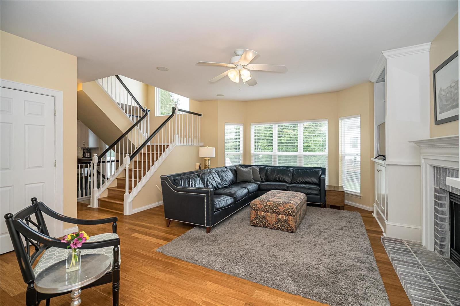 1217 Arbor Bluff Circle Ballwin, MO 63021 - Photo 11 of 48