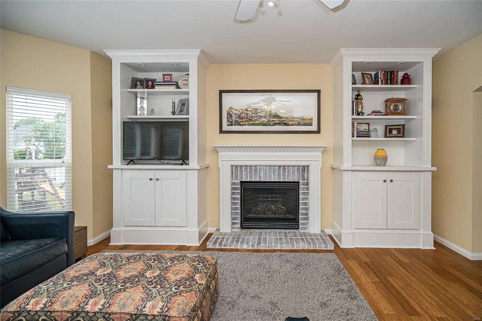 1217 Arbor Bluff Circle Ballwin, MO 63021 - Photo 13 of 48