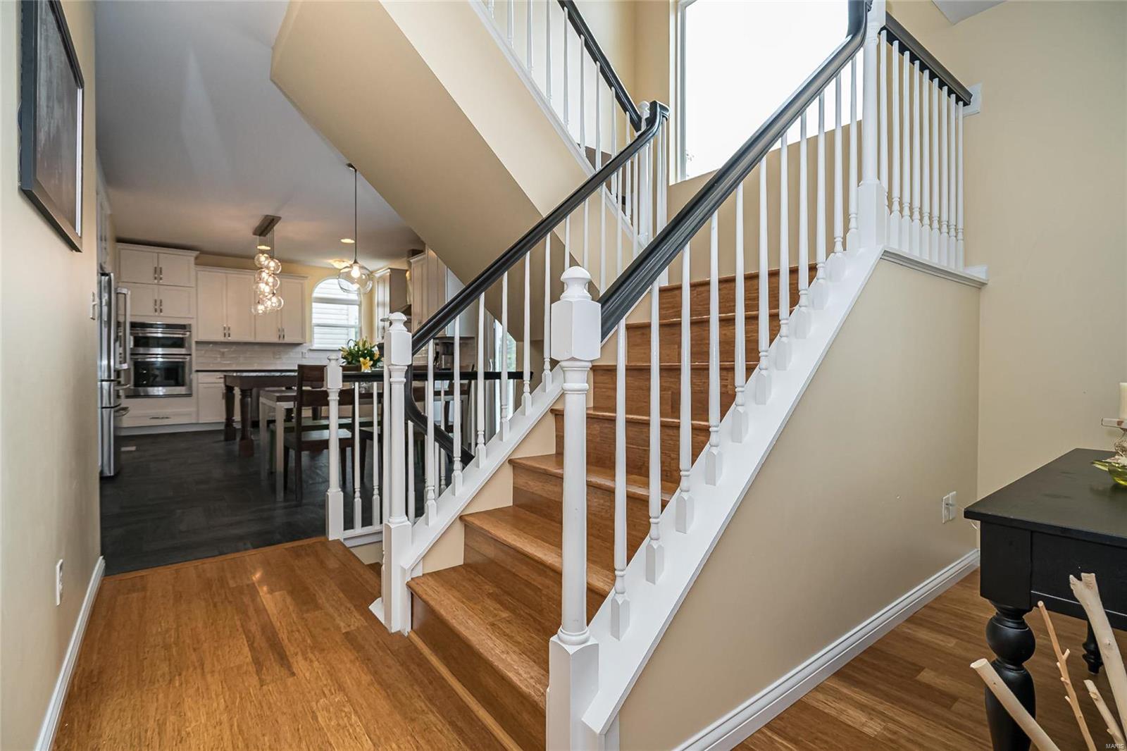 1217 Arbor Bluff Circle Ballwin, MO 63021 - Photo 15 of 48