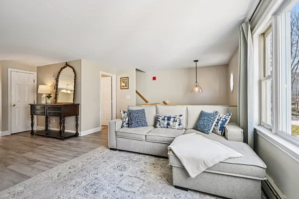 $449,900 | 13 Stanorm Drive, Unit F, Newmarket, NH 03857