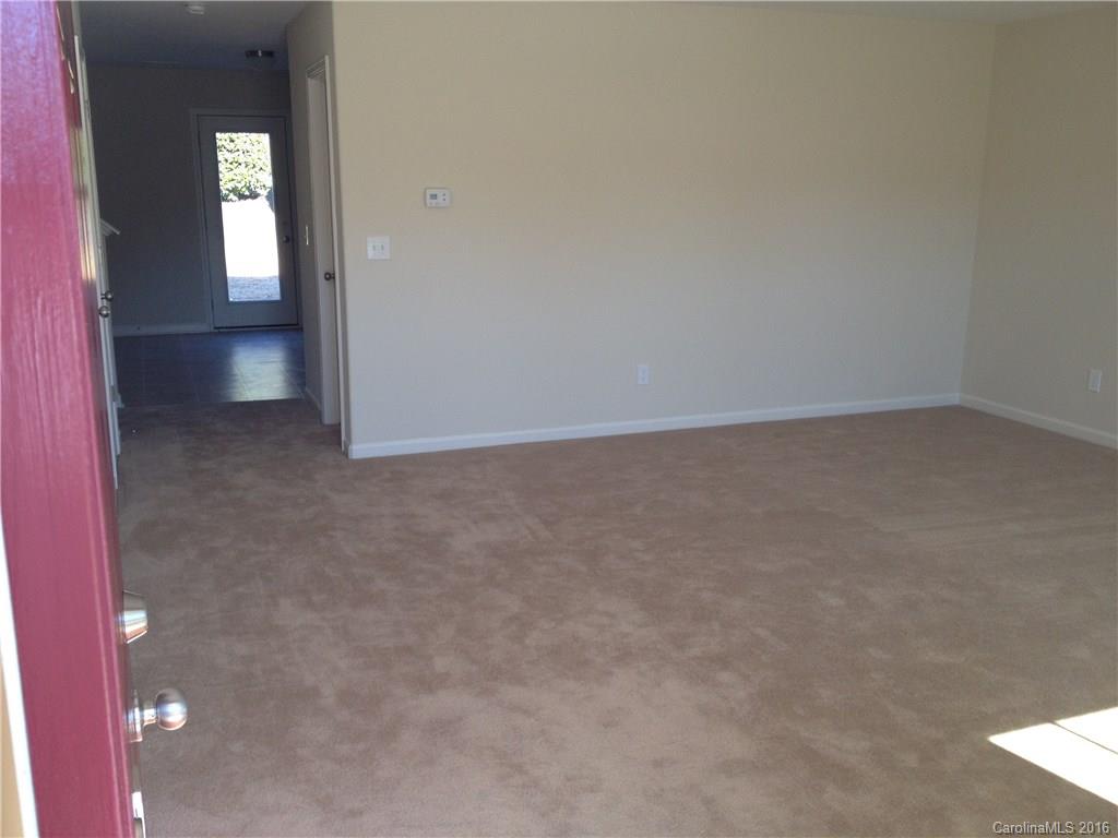 6828 Ridge Lane Road, Unit 3C Charlotte, NC 28262 - Photo 3 of 19 Gallery Image 3