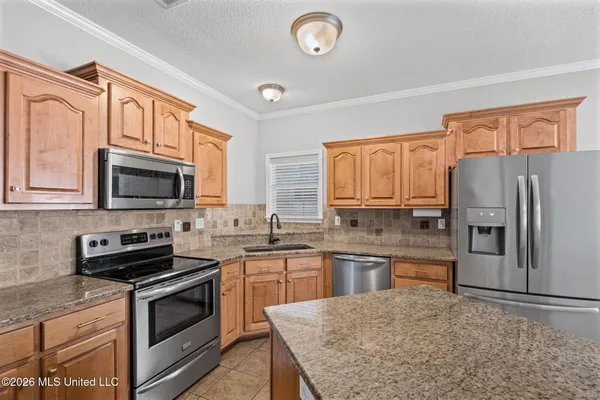 $345,000 | 8855 Oak Grove Boulevard, Olive Branch, MS 38654