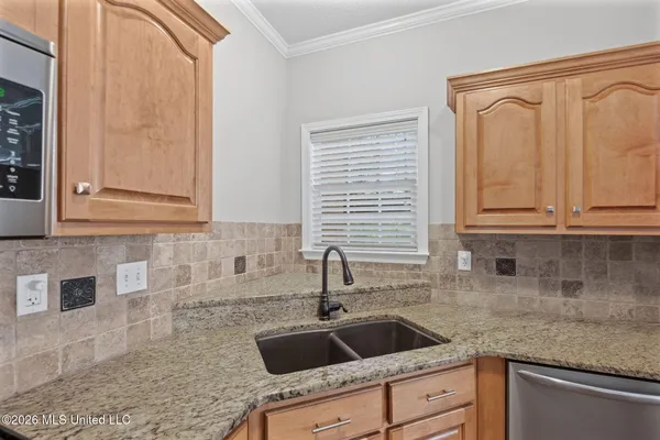 $345,000 | 8855 Oak Grove Boulevard, Olive Branch, MS 38654