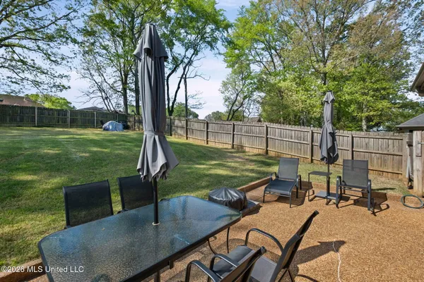 $345,000 | 8855 Oak Grove Boulevard, Olive Branch, MS 38654