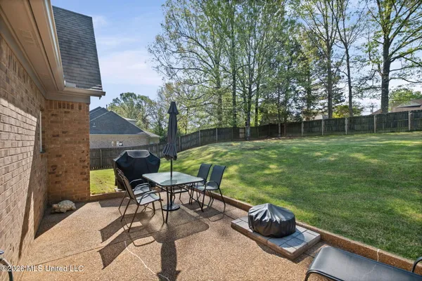 $345,000 | 8855 Oak Grove Boulevard, Olive Branch, MS 38654