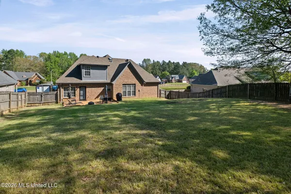 $345,000 | 8855 Oak Grove Boulevard, Olive Branch, MS 38654