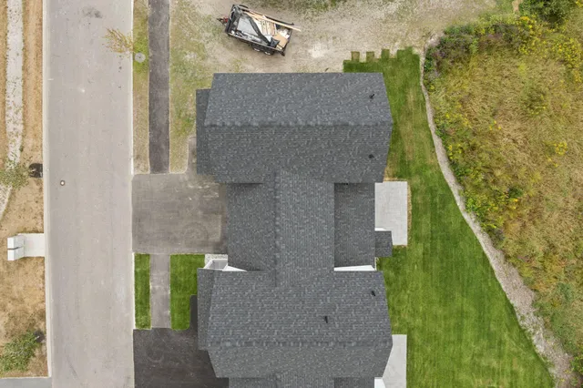 $750,000 | 14 Holbrook Farms Way, Unit 1, Scarborough, ME 04074