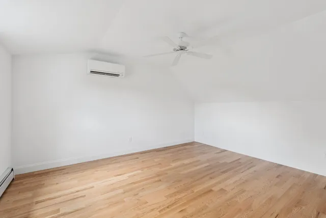 $750,000 | 14 Holbrook Farms Way, Unit 1, Scarborough, ME 04074