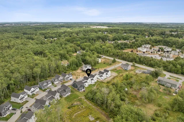 $750,000 | 14 Holbrook Farms Way, Unit 1, Scarborough, ME 04074